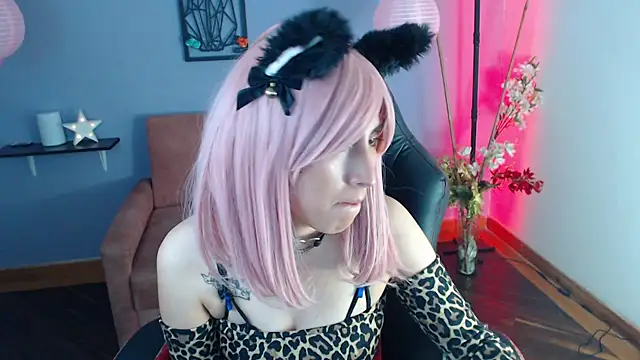 Snapshot of miss_moonlight chatting on 01-17-25, 09:50 miss moonlight online show from 01-17-25, 09:50