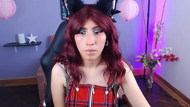 Snapshot of miss_moonlight chatting on 01-27-25, 09:00 miss moonlight online show from 01-27-25, 09:00