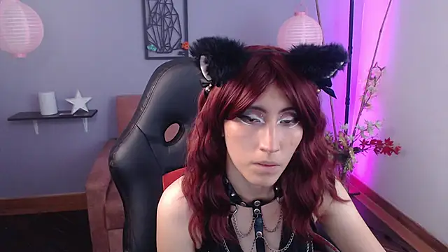 Snapshot of miss_moonlight chatting on 02-22-25, 09:26 miss moonlight online show from 02-22-25, 09:26