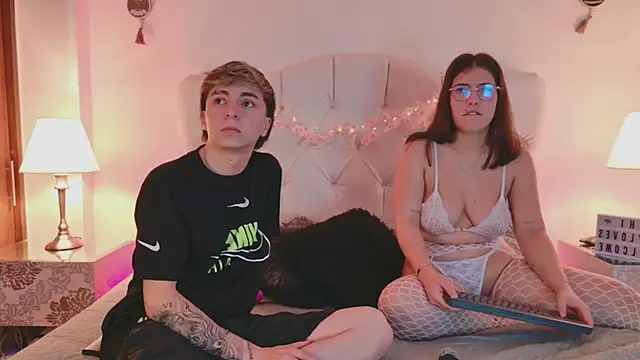 ethan and ava online show from 09-25-25, 02:59