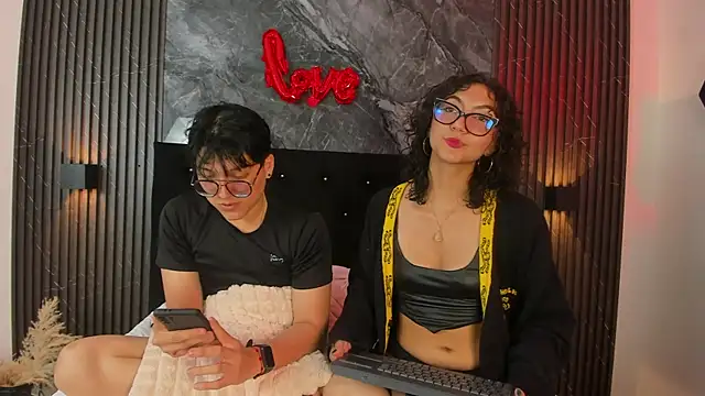 Snapshot of vanilla_hot chatting on 02-16-25, 07:16 vanilla hot online show from 02-16-25, 07:16