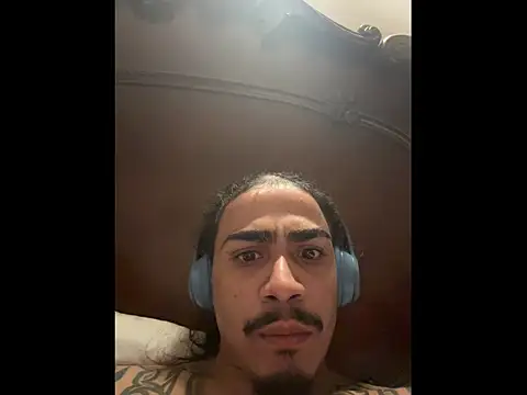 jamesx14877 online show from 11-10-25, 05:39