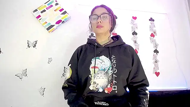 Snapshot of Brendaajames chatting on 02-05-25, 02:59 Brendaajames online show from 02-05-25, 02:59