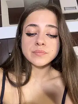 Snapshot of GeraBoobsi chatting on 03-06-26, 10:23 GeraBoobsi online show from 03-06-26, 10:23