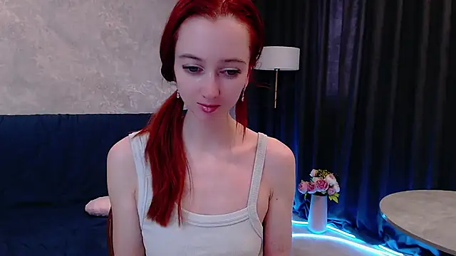 Snapshot of StelaMosy chatting on 03-18-25, 07:30 StelaMosy online show from 03-18-25, 07:30