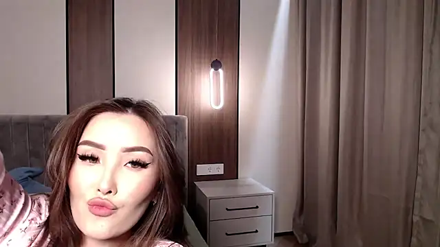 Snapshot of mystiksirenn chatting on 11-13-25, 03:55 mystiksirenn online show from 11-13-25, 03:55