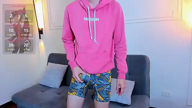 Snapshot of Cum_hunters chatting on 10-22-25, 03:51 Cum hunters online show from 10-22-25, 03:51