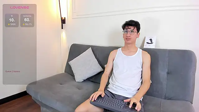 Snapshot of Cum_hunters chatting on 11-14-25, 03:27 Cum hunters online show from 11-14-25, 03:27