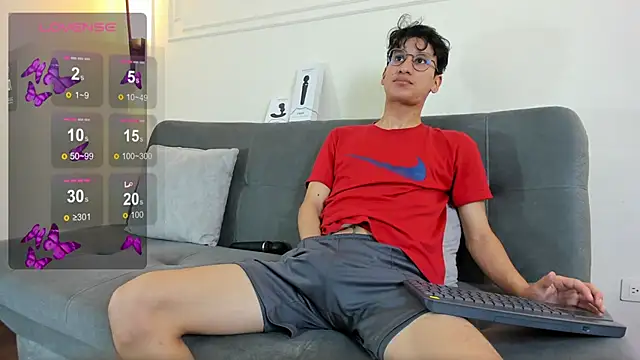 Snapshot of Cum_hunters chatting on 11-19-25, 03:17 Cum hunters online show from 11-19-25, 03:17