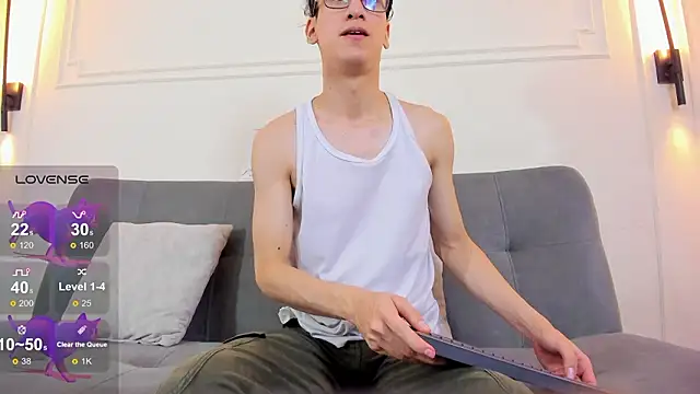 Snapshot of Cum_hunters chatting on 02-19-26, 03:35 Cum hunters online show from 02-19-26, 03:35