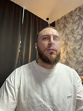  XxX-XxX  online show from 07-12-26, 02:24