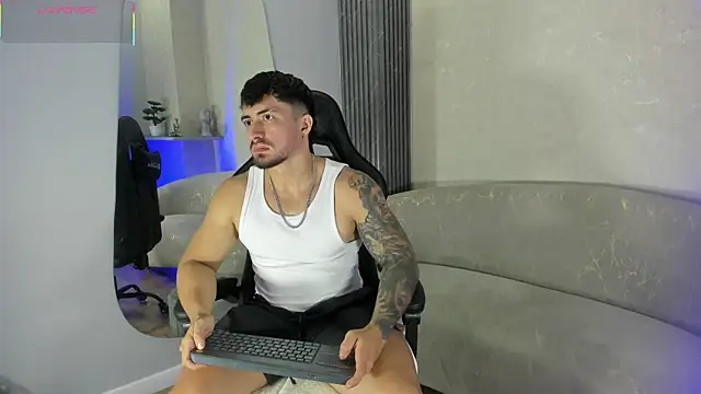 Brad Summer online show from 07-04-26, 05:41
