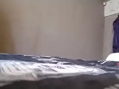 Snapshot of Chandy012 chatting on 02-09-25, 11:36 Chandy012 online show from 02-09-25, 11:36