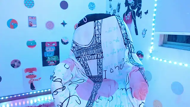 Snapshot of samy_love35 chatting on 02-22-25, 09:45 samy love35 online show from 02-22-25, 09:45