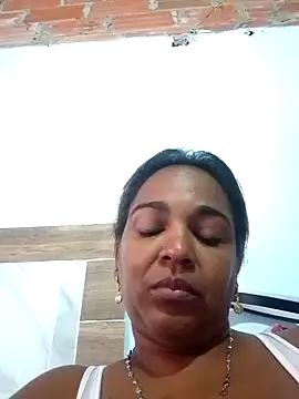 Snapshot of Teresa_mm chatting on 09-17-25, 02:08 Teresa mm online show from 09-17-25, 02:08