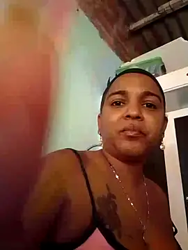 Snapshot of Teresa_mm chatting on 09-29-25, 04:01 Teresa mm online show from 09-29-25, 04:01