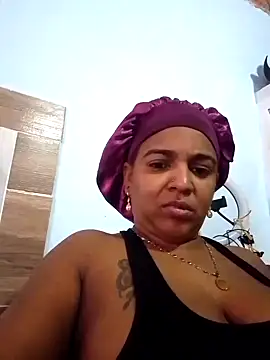 Snapshot of Teresa_mm chatting on 10-03-25, 02:03 Teresa mm online show from 10-03-25, 02:03