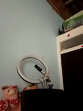 Snapshot of Teresa_mm chatting on 10-08-25, 03:42 Teresa mm online show from 10-08-25, 03:42
