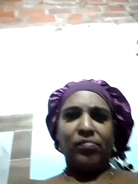 Snapshot of Teresa_mm chatting on 10-19-25, 02:34 Teresa mm online show from 10-19-25, 02:34