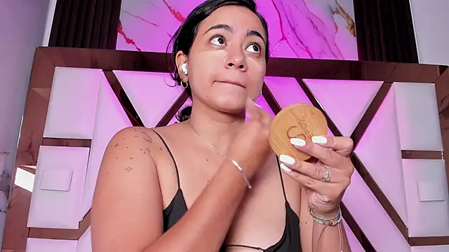 miilaklum online show from 11-28-25, 06:43