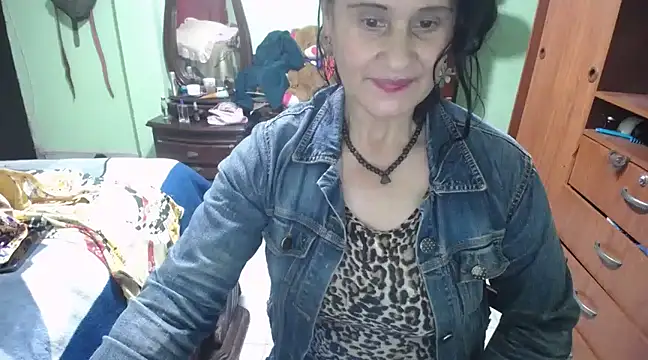 jazmin mature  online show from 03-19-25, 02:57