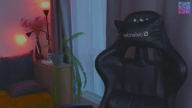  JessieVibes online show from 04-28-26, 02:11