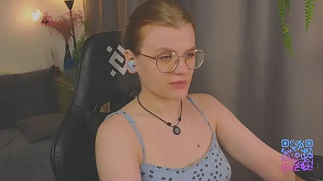  JessieVibes online show from 06-28-26, 01:39