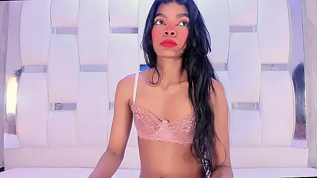 Snapshot of BriannaRoses chatting on 11-07-25, 09:04 BriannaRoses online show from 11-07-25, 09:04