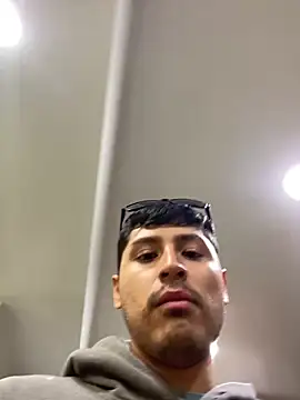 Snapshot of PerroDemonioHot chatting on 02-27-25, 05:58 PerroDemonioHot online show from 02-27-25, 05:58