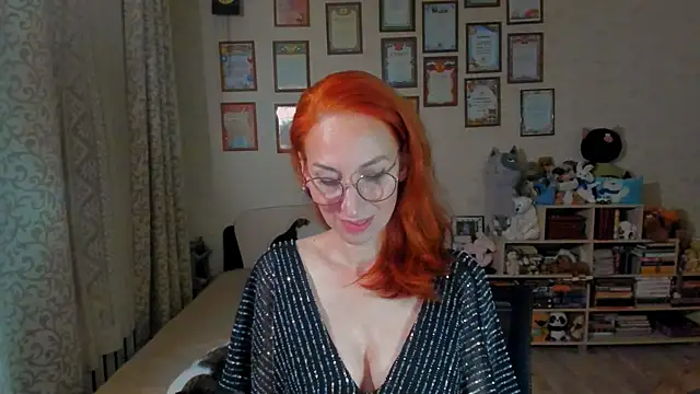 Snapshot of red_rocco chatting on 01-18-25, 05:48 red rocco online show from 01-18-25, 05:48