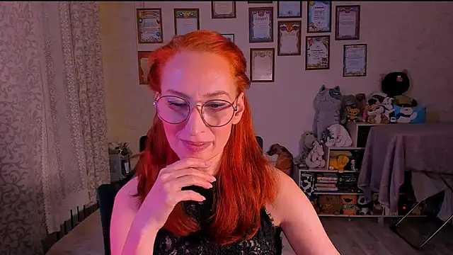 Snapshot of red_rocco chatting on 03-08-25, 04:39 red rocco online show from 03-08-25, 04:39