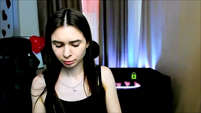 flora ri online show from 02-18-25, 01:44