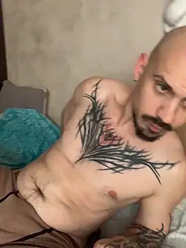 AssHunter4k online show from 10-15-25, 06:24