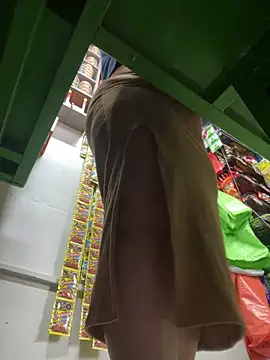 Miia Jazmin online show from 10-08-25, 01:09