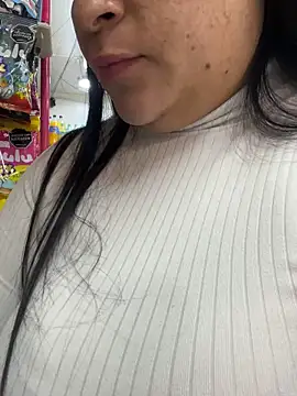 Miia Jazmin online show from 10-10-25, 07:02