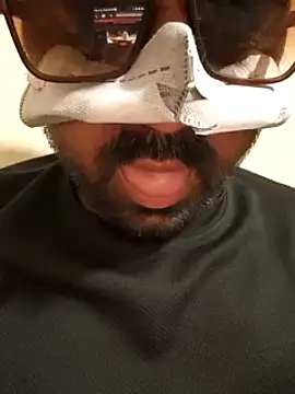 Snapshot of Raziv_komal143 chatting on 01-18-25, 12:46 Raziv komal143 online show from 01-18-25, 12:46