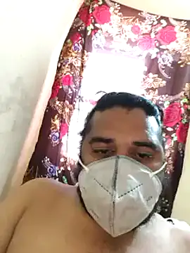 Snapshot of Raziv_komal143 chatting on 02-19-25, 02:55 Raziv komal143 online show from 02-19-25, 02:55