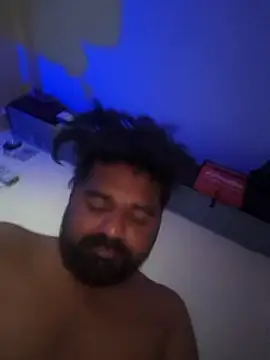 Snapshot of Raziv_komal143 chatting on 03-17-25, 01:24 Raziv komal143 online show from 03-17-25, 01:24