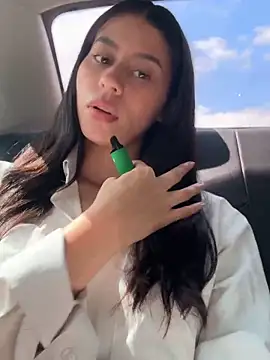 Snapshot of hannah_brady chatting on 03-03-25, 02:59 hannah brady online show from 03-03-25, 02:59