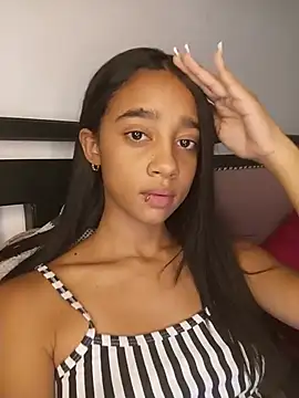 Zoe Sweett18 online show from 06-25-26, 06:45