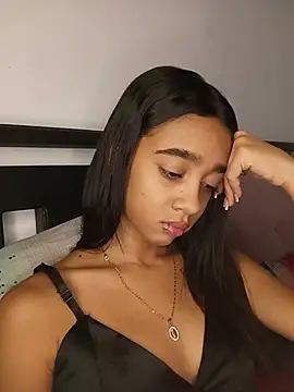 Zoe Sweett18 online show from 07-10-26, 12:30
