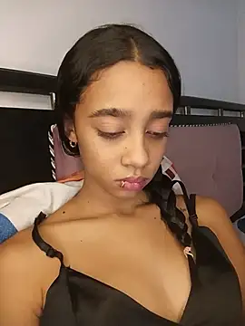 Zoe Sweett18 online show from 07-29-26, 06:50