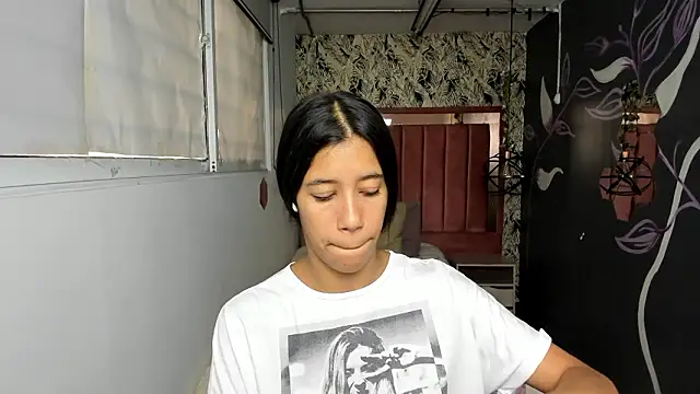 Connie Bell online show from 03-09-26, 07:40