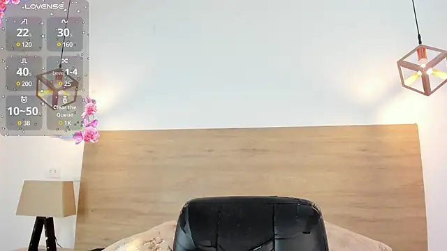 Snapshot of _Eternal_ chatting on 01-28-25, 05:54 Eternal online show from 01-28-25, 05:54