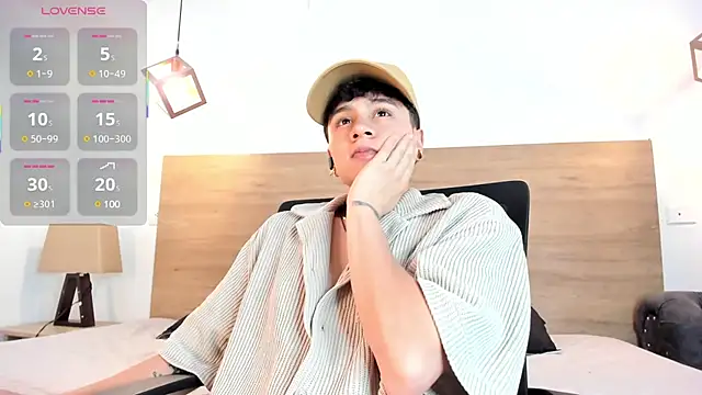 Snapshot of _Eternal_ chatting on 03-07-25, 08:23 Eternal online show from 03-07-25, 08:23