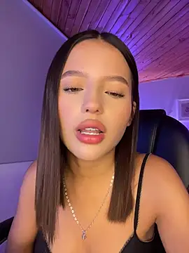 Sofia18 pinkk online show from 07-02-26, 03:23