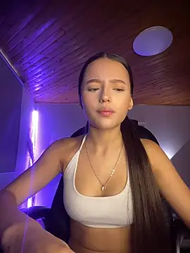 Sofia18 pinkk online show from 07-31-26, 10:09