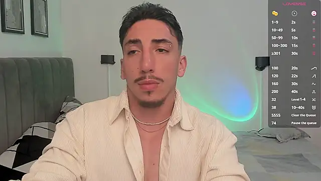 Snapshot of dylanspencer28 chatting on 01-25-25, 09:25 dylanspencer28 online show from 01-25-25, 09:25