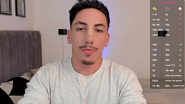 Snapshot of dylanspencer28 chatting on 02-25-25, 07:14 dylanspencer28 online show from 02-25-25, 07:14