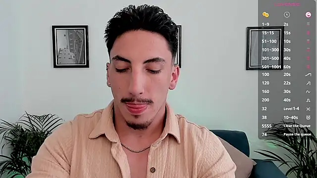 Snapshot of dylanspencer28 chatting on 03-12-25, 09:03 dylanspencer28 online show from 03-12-25, 09:03